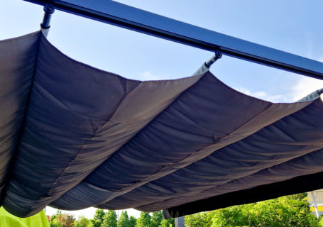 store pour pergola