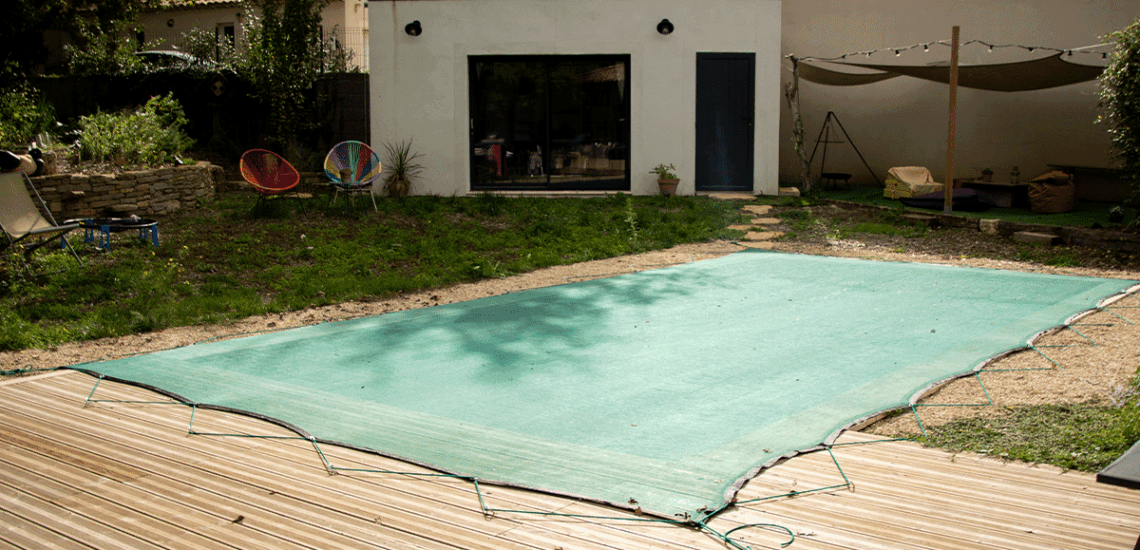 filet feuille piscine