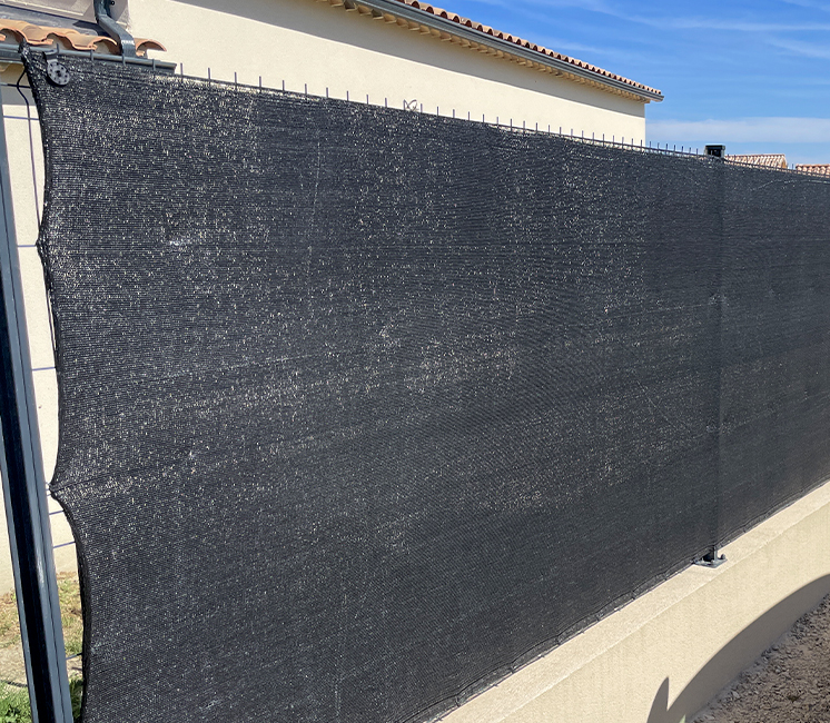 installation filet brise vue occultation 90