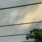 Anti-UV, grammage & couleurs : le guide technique pour bien choisir sa toile pergola